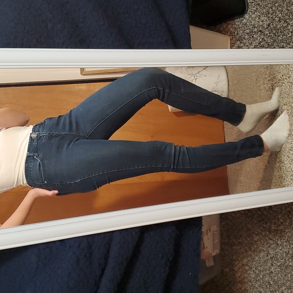 Dark skinny jeans